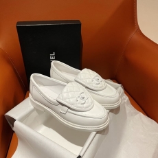 Chanel Low Shoes